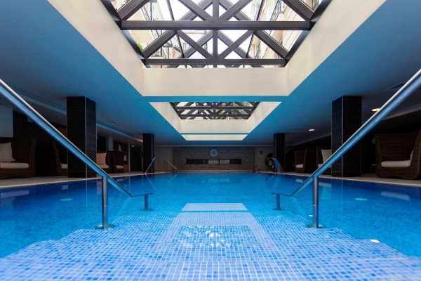 Hotel Crowne Plaza BORJOMI (Borjomi)